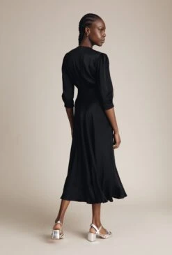 Madison Satin Midi Dress Black -Chic Aura Clothing D05G001 A01 25308 650px 964px