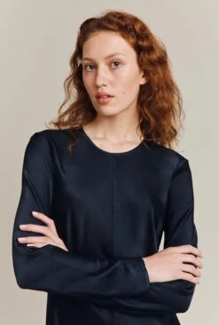 Mari Satin Midi Dress Navy 16 Mari Satin Midi Dress Navy -Chic Aura Clothing D06G041 K10 26837 650px 964px