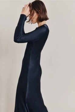 Mari Satin Midi Dress Navy 14 Mari Satin Midi Dress Navy -Chic Aura Clothing D06G041 K10 28459 650px 964px