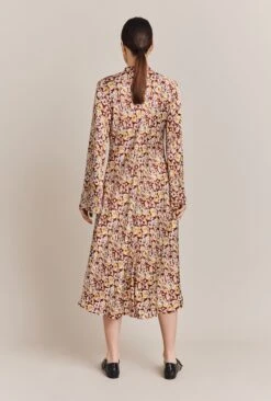 Ayla Satin Midi Dress Sandy Floral 11 Ayla Satin Midi Dress Sandy Floral -Chic Aura Clothing D06G045A Z51 27446 650px 964px