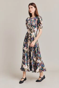 Beatrix Satin Midi Dress Green Floral -Chic Aura Clothing D07G029 Z34 28797 650px 964px