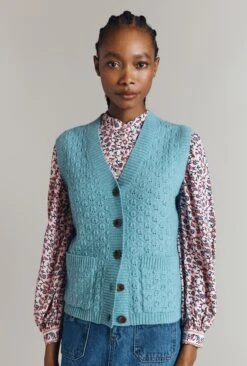 Brettia Sleeveless Knitted Waistcoat