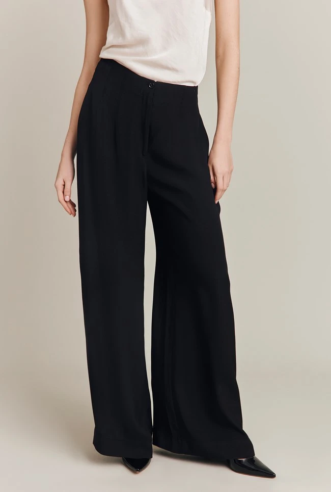 Brooke Wide-Leg Trousers Black 2 Brooke Wide-Leg Trousers Black