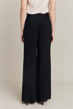Brooke Wide-Leg Trousers Black 8 Brooke Wide-Leg Trousers Black -Chic Aura Clothing P06G002 A01 26435 650px 964px