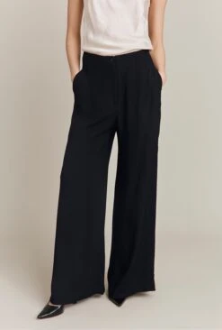 Brooke Wide-Leg Trousers Black 7 Brooke Wide-Leg Trousers Black -Chic Aura Clothing P06G002 A01 26436 650px 964px