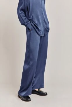 Imogen Satin Wide Leg Trouser Dark Blue -Chic Aura Clothing P06G003A K74 28541 650px 964px