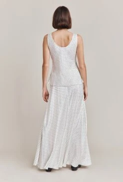 Margot Satin Top White Spot 13 Margot Satin Top White Spot -Chic Aura Clothing Q06G020 Z70 28463 650px 964px