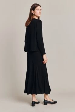 Alena Black Crepe Blouse Black -Chic Aura Clothing Q07G001 A01 28519 650px 964px